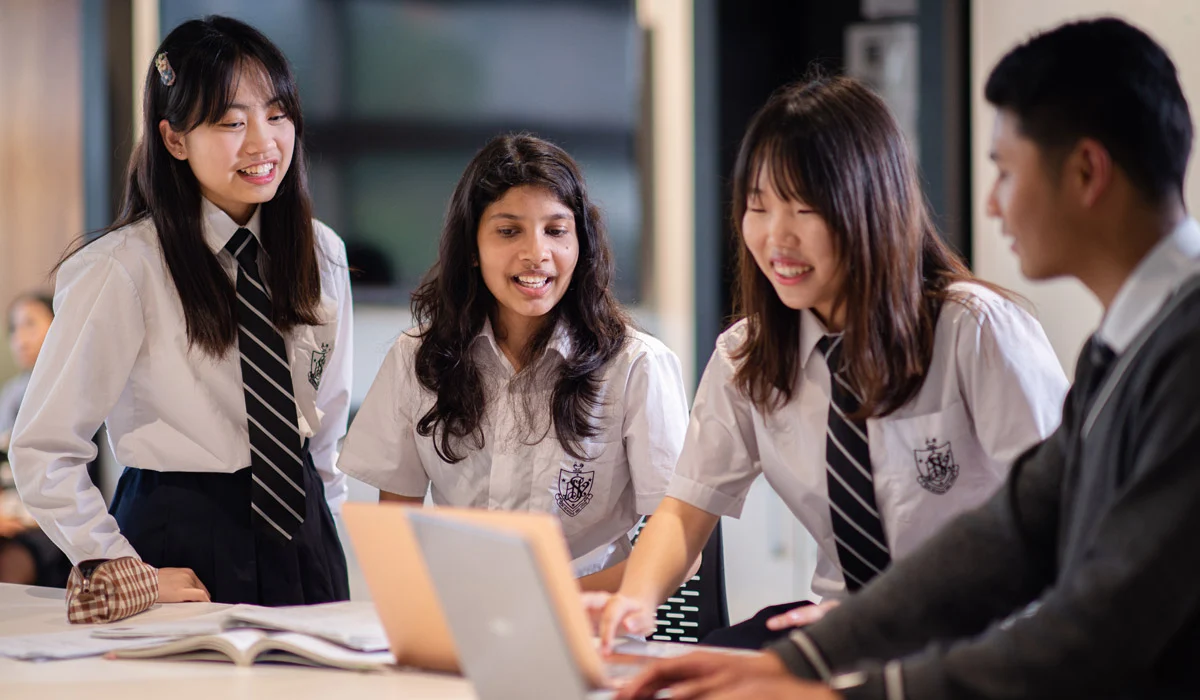 School Chemistry Lab 1